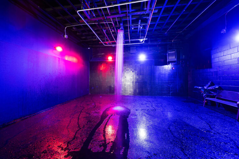 Metro 3 - Rain room with RGB lights photo studio in New York