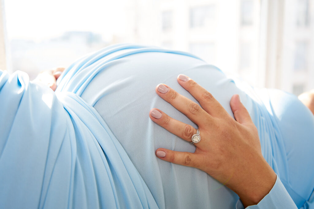 Maternity Shoot by Igor Sanaev