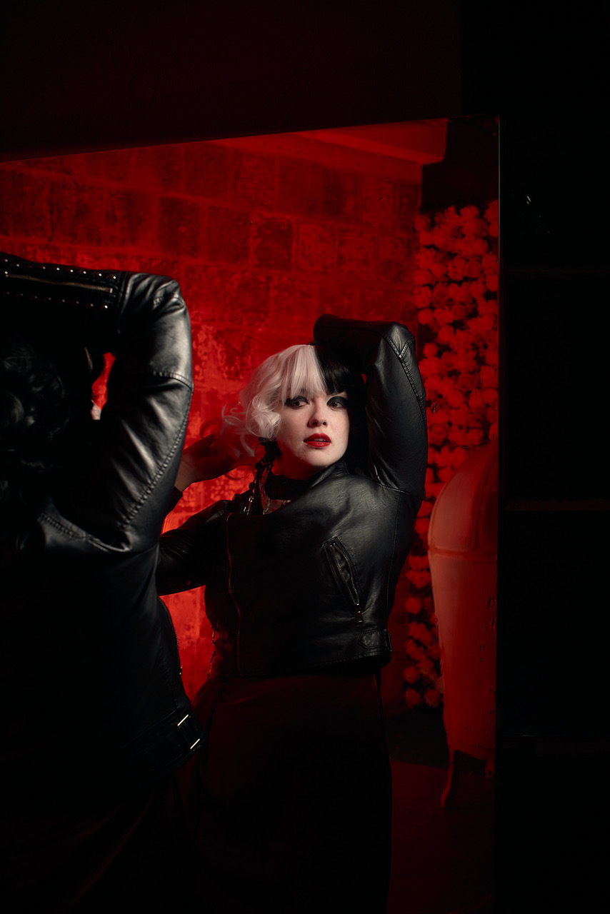 Cruella de Vil-inspired photoshoot at NY Studio 6