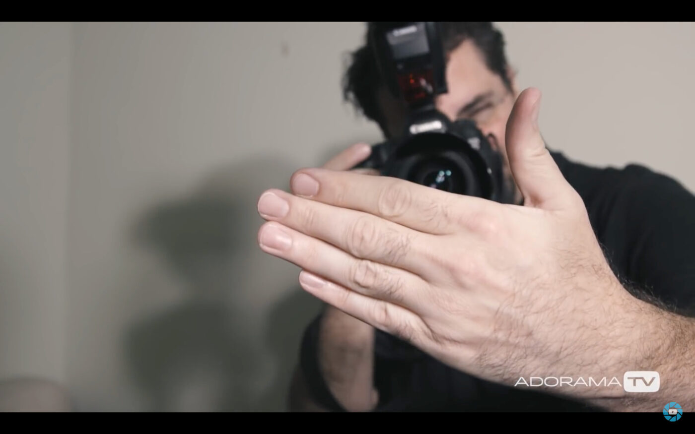 Become Better Photographer with David Bergman: Hand It To Me 