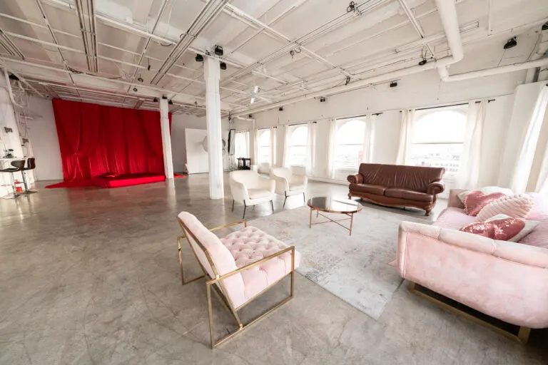 Daylight Photo Studio in Los Angeles with red backdrop_Loft 5_web size10