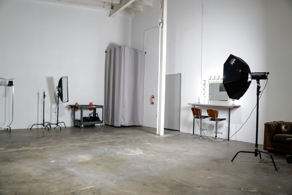 Photo Studio or rent in Los Angeles - Yukon 3_6