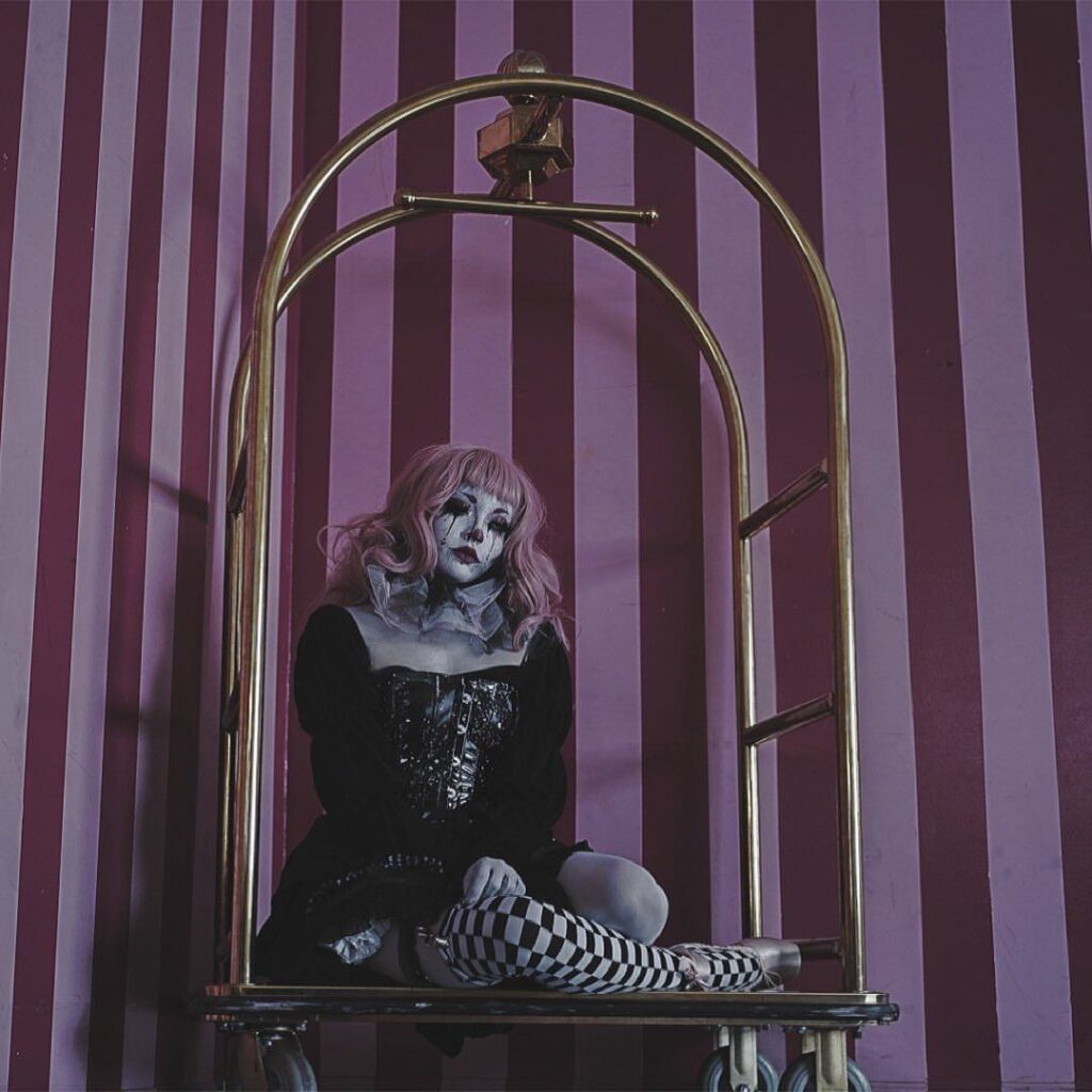 Model morbidcirque photographed by jxpaz at Hill 5 2
