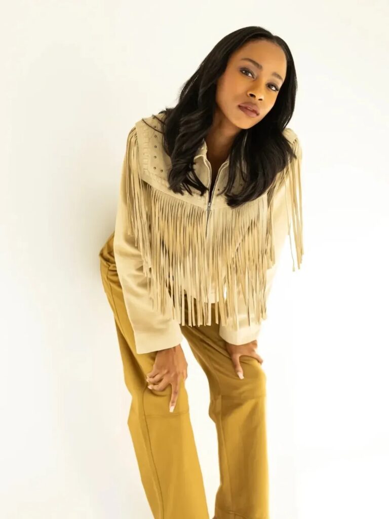Model tracewinningham photographed by formashoots at Studio Loft 6