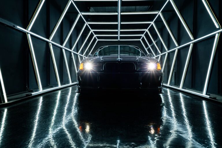 Photo studio with RGB tunnel and car access in Los Angeles_Olympic 2_3